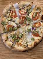 550 Brewing Pizza Parlor food