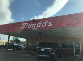 Mundo's menu