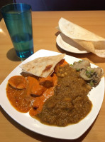 Mughil's Indian Cuisine food