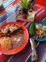Landin’s Authentic Mexican Food food
