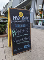 Mad Munch Grilled Cheezer Co food
