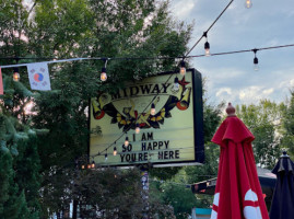 The Midway Pub outside