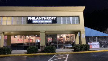 Philanthropy Grill And Ale House food