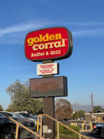 Golden Corral Buffet Grill outside
