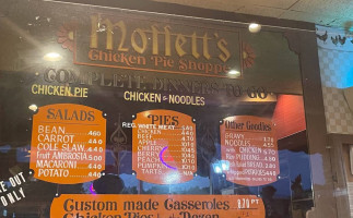 Moffett's Family Chicken Pie Shoppe inside