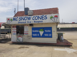 Mc Snow Cones outside