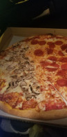 Pancho's Pizza food