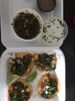 El Michoacano: Birria Y Carnitas food