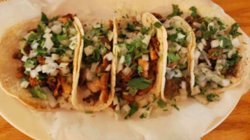 Sabor Latino Food Truck food