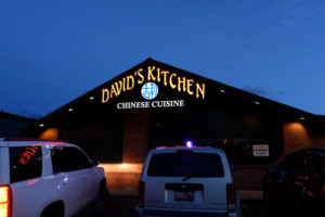 David's Kitchen outside
