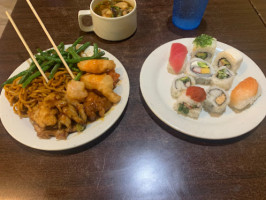 Mandarin House food