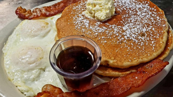Sami's Pancake House-open For Dine In food