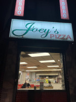 Joey's Pizzeria food
