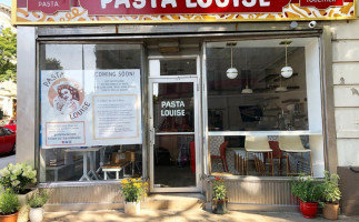 Pasta Louise Cafe food
