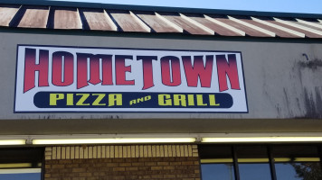 Home Town Pizza Grill food