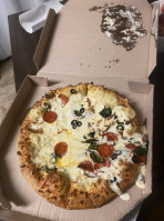 Domino's Pizza food