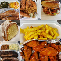 Golden's Soul Food food