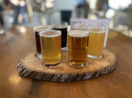 Oak And Otter Brewing Co. food