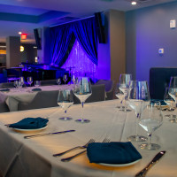 Sapphire Supper Club At Legends food