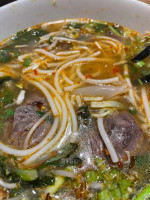 Tèo Bun Bo Hue food