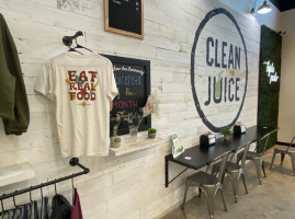 Clean Juice Organic Cafe food