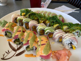 Sushi Bloomington inside