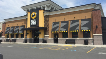 Buffalo Wild Wings food