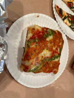 Dusal's Italian And Pizzeria food