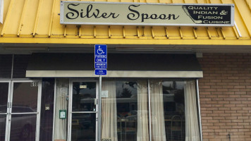 Silver Spoon outside