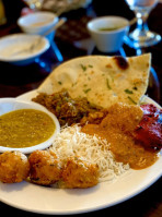 Viceroy Indian Cuisine food