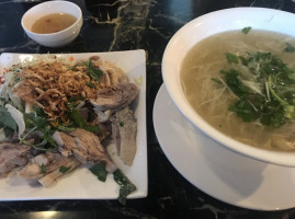 108 Vietnamese Restaurant food