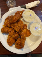 Laurel Run Lodge Aka Chick's food