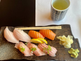 Tgi Oni Sushi food