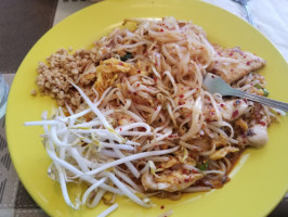 Penn's Thai Cafe food