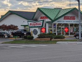 Krispy Kreme outside