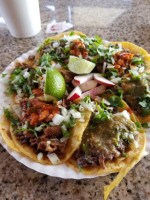 Goyos Tacos inside