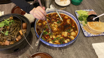 Lǐ Lián Guì Xūn Ròu Dà Bǐng Jiā Cháng Cài food