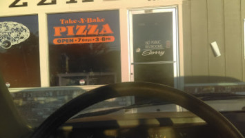 Pizza Etc outside