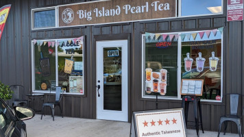 Big Island Pearl Tea outside