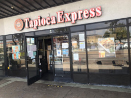 Tapioca Express outside
