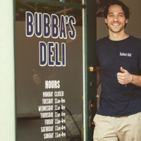 Bubba’s Deli outside