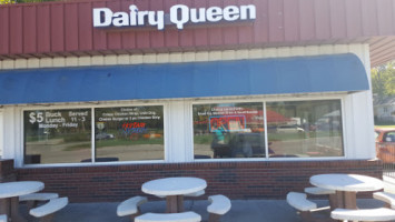 Dairy Queen-oakland, Iowa inside