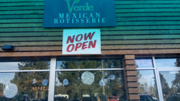 Verde Mexican Rotisserie outside