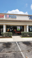 Baskin-robbins outside