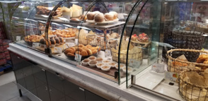 Paris Baguette food