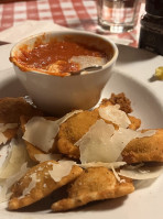 Vinny Vanucchi's 'Little Italy' - Dubuque food