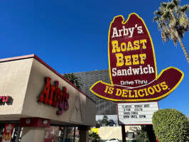 Arby's outside