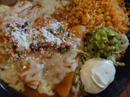 El Paraiso Mexican Cuisine outside
