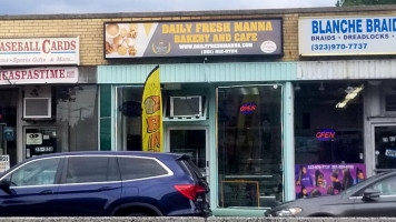 Daily Fresh Manna Bakery Cafe outside