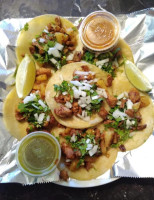 Los Jarochos Mexican Food food